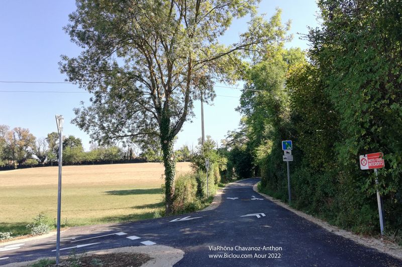 Chavanoz : ViaRhona : Direction Anthon (2022)