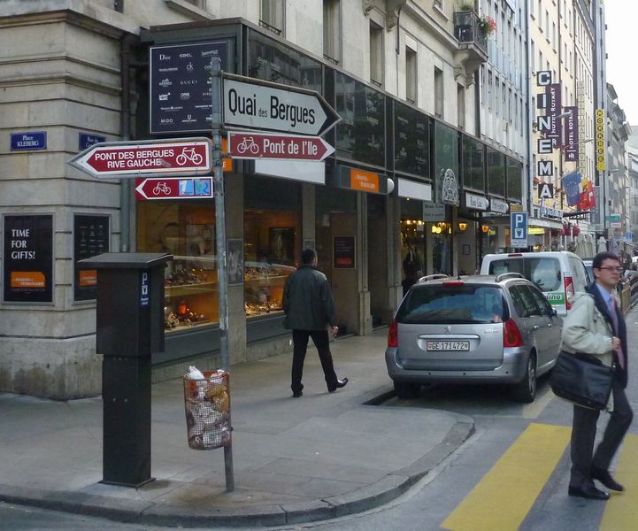 Genève : Balisage Viarhôna
