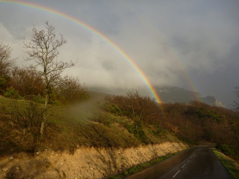 La route en Balcon du rhone sous le vercors