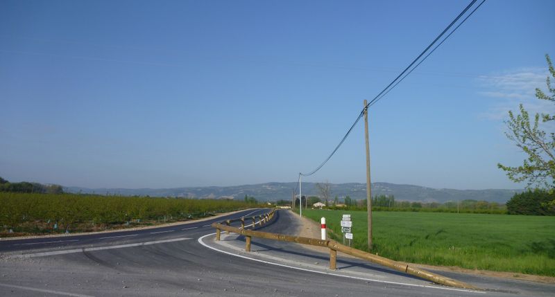 Vers la piste cyclable Viarhôna après Châteauneuf sur Isère