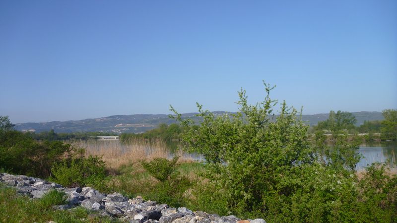 L'Isère peut avant la confluence avec le Rhônee
