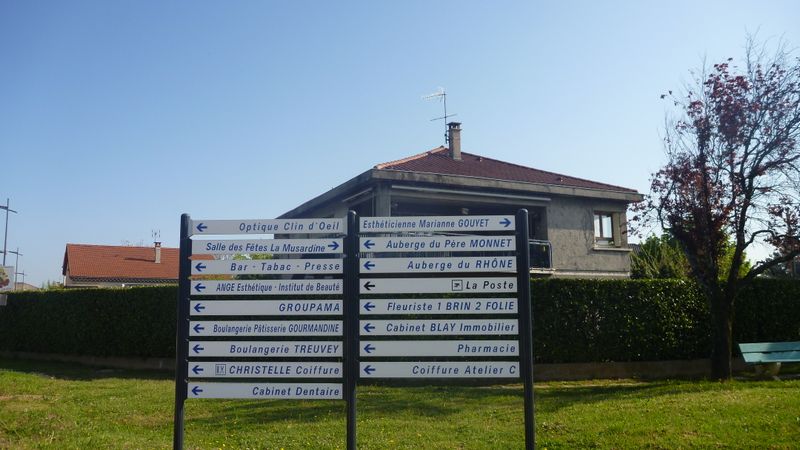 La Roche de Glun en 2013 : Panneau offres commerçantes