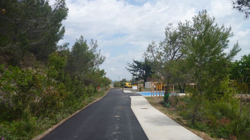Voie verte de MontFrin - Comps - Beaucaire dans le Gard : tout chaud en mai 2015