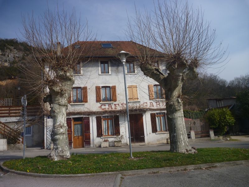 Café de la Gare à La Bruyère en 2015