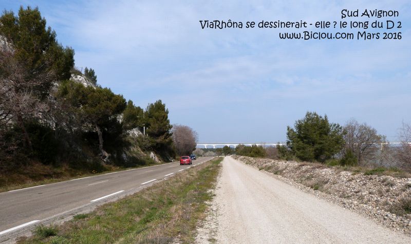 La Voie verte se dessinerait elle le long du D2 au sud d'Avignon en 2016 ?