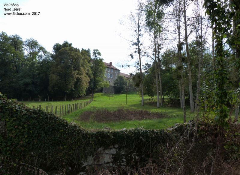 Viarhôna en Nord Isère : Château de Brangues