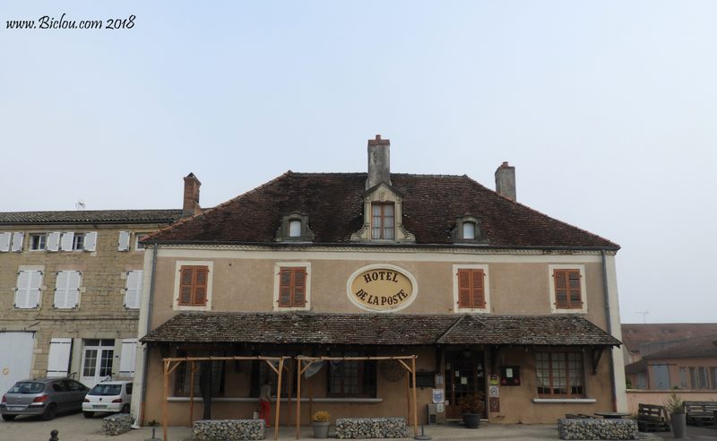 Hôtel de la poste à saint Pierre de Bresse