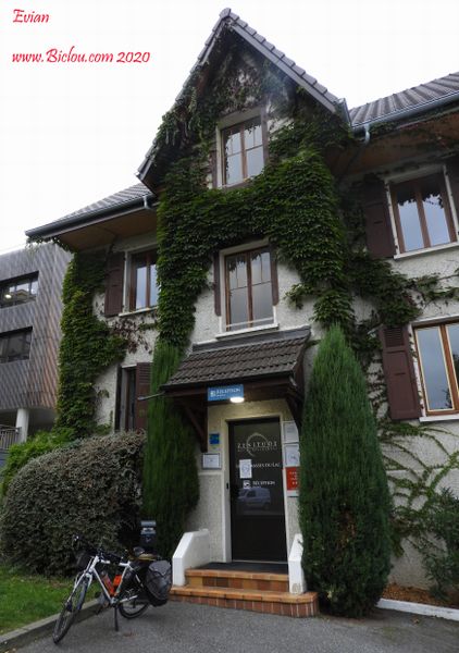 Evian ; chez la dame de haute-Savoie