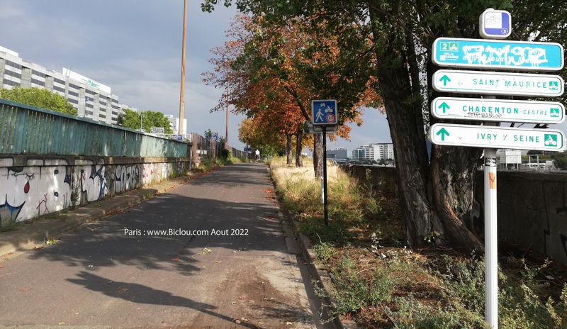 Paris ; Direction Sud-Est vers Saint-Maurice Charenton et Ivry (long de la Seine et Euro-vélo-3 et la Savoie ..)