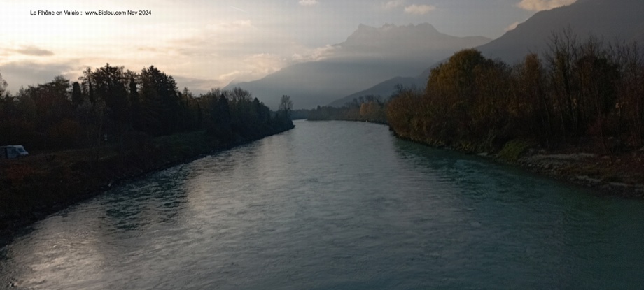 Le Rhône en Valais
