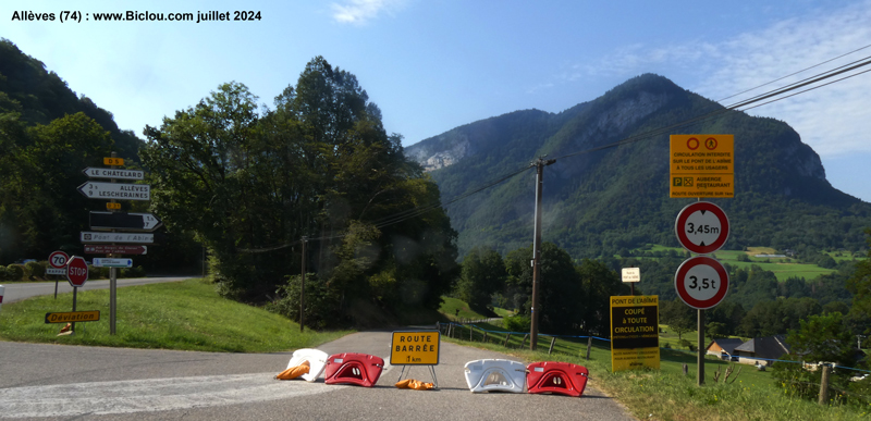 route-barree-acces-pont-de-l-abime-gruffy-cusy-74 route-barree-acces-pont-de-l-abime-gruffy-cusy-74