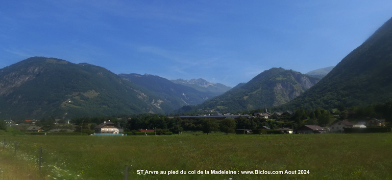 St-arvre-la-chambre-pied-col-de-la-madeleine