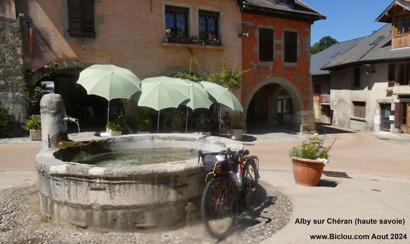 fontaine-alby-sur-cheran-renato