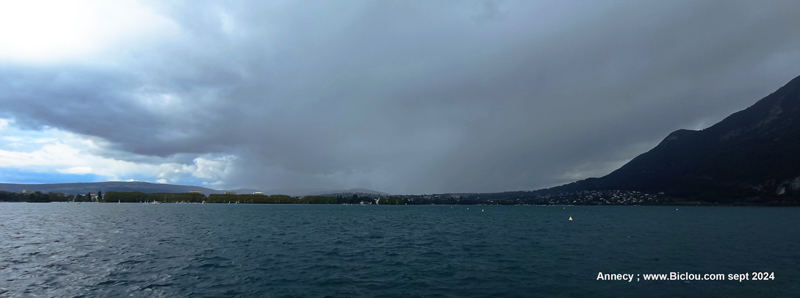 orage-sur-lac-annecy-sept-2024