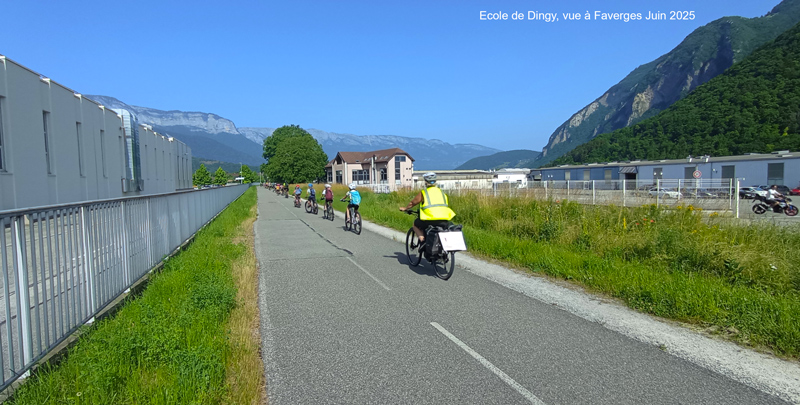 groupe-jeunes-cyclistes-ecole-de-dingy-vu-favergestitle=groupe-jeunes-cyclistes-ecole-de-dingy-vu-faverges