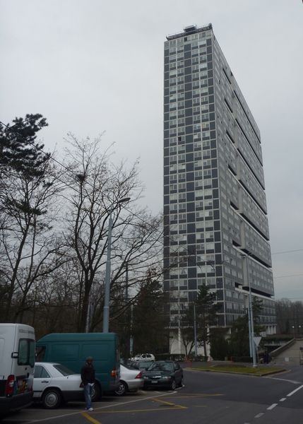 les-tours-du-lignon-geneve-2011-bord-du-rhone