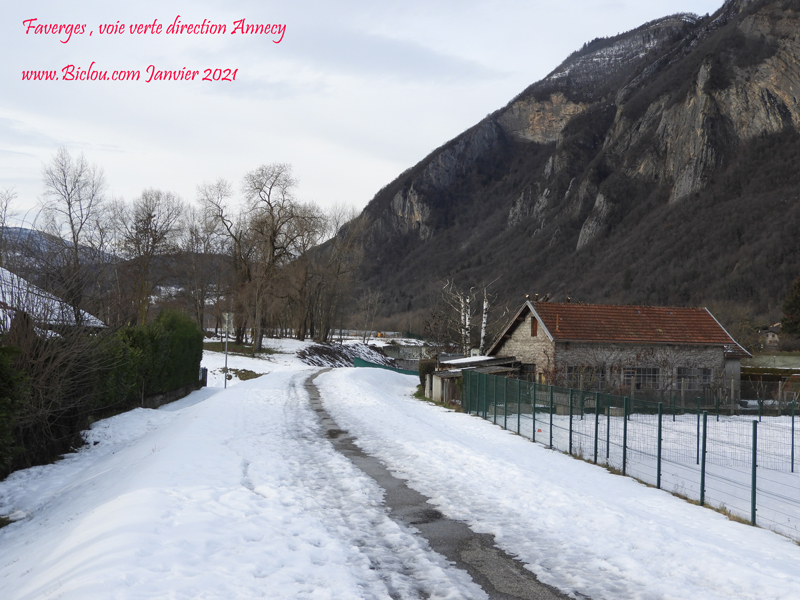 Sortie-Faverges-voie-verte-direction-doussard-annecy-pas-dgage