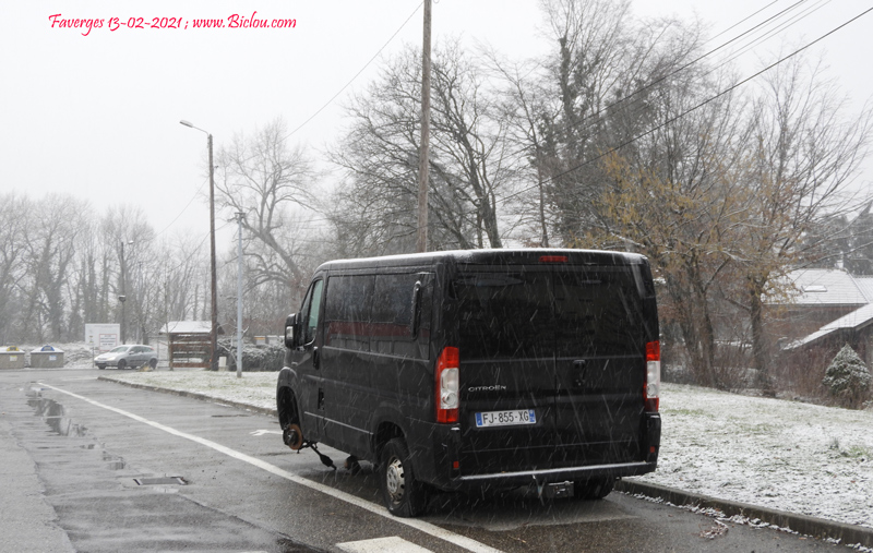 Camionette-accidente-letraz-faverges-2021