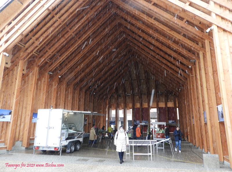 halle-de-faverges