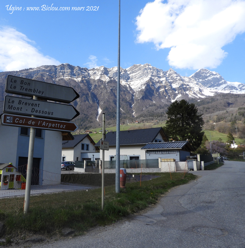 Soney-Ugine-pied-col-Arpettaz-sous-charvin