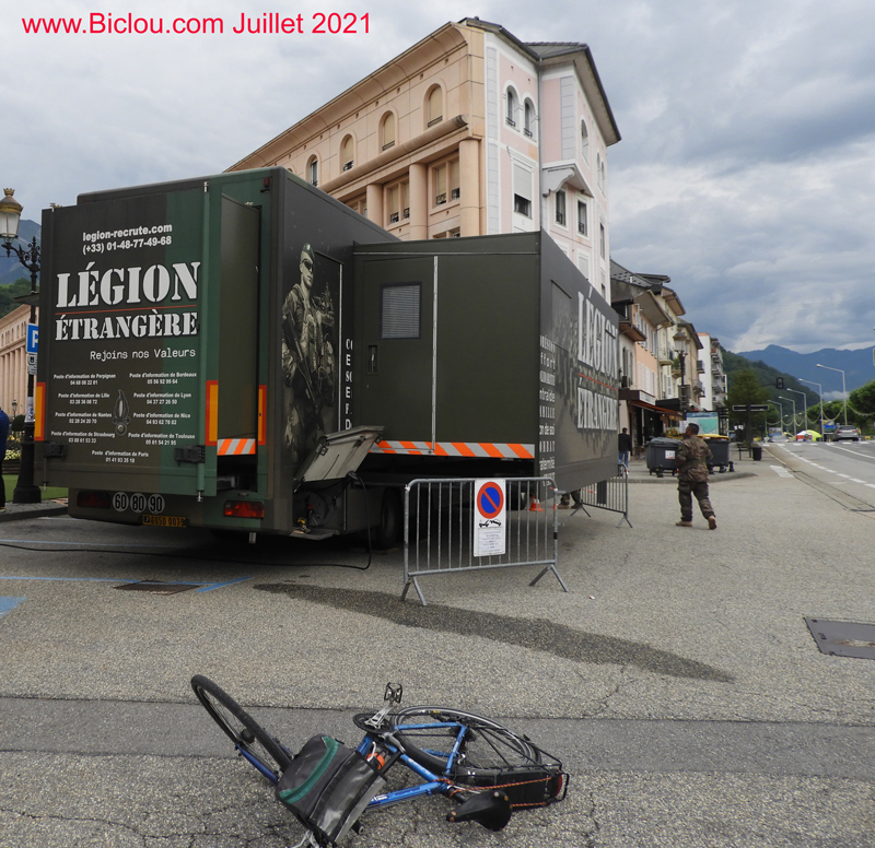 Albertville-depart-etape-tdf-2021-legion-etrangere Albertville-depart-etape-tdf-2021-legion-etrangere