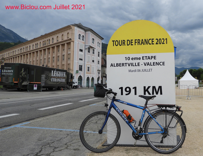 Albertville-depart-etape-tdf-2021-fanette-la-Bicyclette-de-claudio