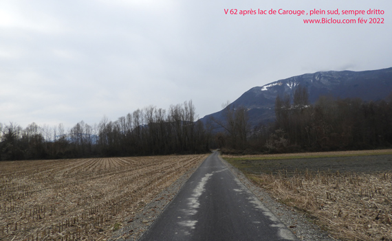 Véloroute-V-62-combe-de-Savoie-sempre-dritto-direction-Cruet