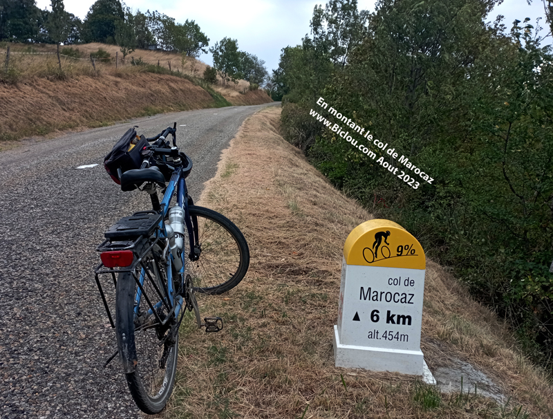 En-montant-col-de-Marocaz-2023